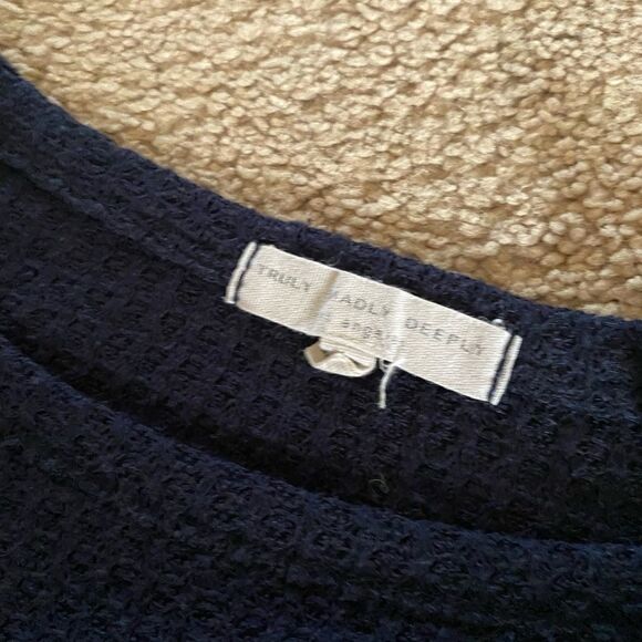 TrulyMadlyDeeply Top L - Picture 2 of 8